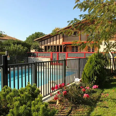 بيت ضيافة Des Cerisiers Sur Lot Le Temple-sur-Lot